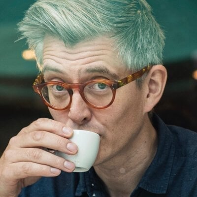 James Hoffmann: Rethinking Decaf Coffee ☕ - deeca